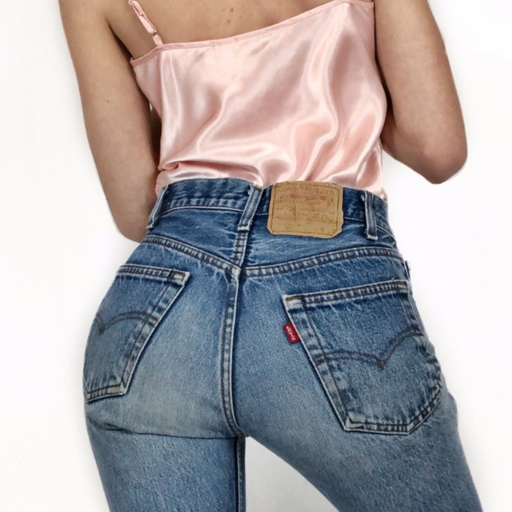 Levi’s 501 vintage high waist jeans